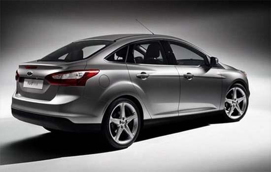 13 - Ford Focus sedan