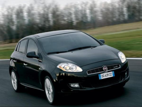 Ayrıca sadece Freemont ve 500L'ye özel, 60 ay vadeli ve “yarısı peşin, yarısı gelecek yıl tek ödemeli” yüzde 0.89 faizli bir kredi imkanı da sunuluyor.