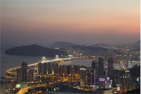 2- Güney Kore<br>  Haftalık çalışma saati: 44,6