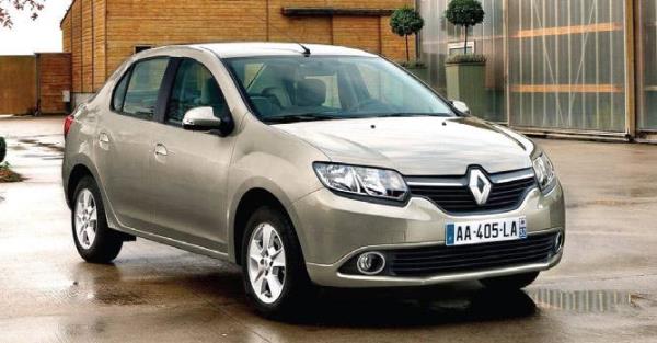<p><b>RENAULT SYMBOL</b></p>  Makyajlı Symbol, çıtayı bir adım daha yukarı taşırken düşük kullanım maliyetiyle öne çıkmaya devam ediyor. Bu yeni modelde 2 benzinli ve 1 dizel motor seçeneği bulunuyor. Dizel motorlu Symbol, 30.000 TL sınırını geçiyor. Benzinli motorlu Symbol 1.2 ise 29.040 TL?den başlarken fiyatıyla güçlü bir seçenek olarak listemizde yerini alıyor.