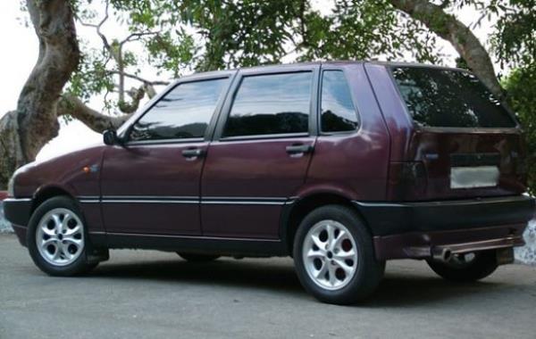Otomobil markası : Fiat Uno 70 S 1998<br>     2. El fiyatı : 8.400 TL