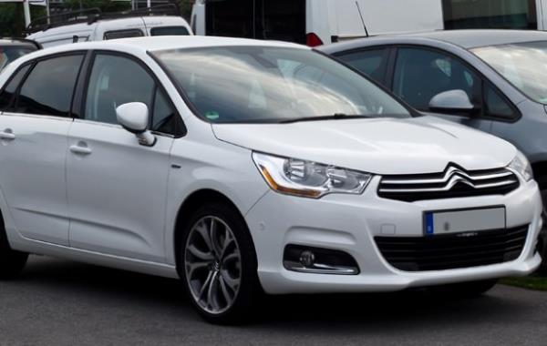 Otomobil markası :  Citroen C4 1.6 HDi 2012 Confort<br>     2. El fiyatı : 46.200 TL