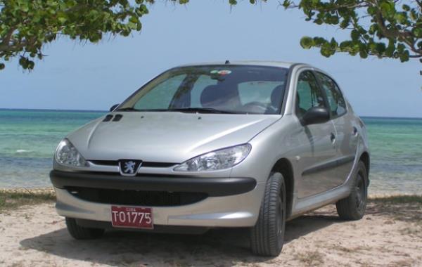 Otomobil markası :  Peugeot 206 1,4 2004<br>   2. El fiyatı :17.000 TL