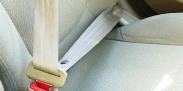 2. İyi araştırın<br>    Önce ihtiyaçlarınıza cevap veren otomobilleri sıralayın, daha sonra bu sayıyı 3'e indirin.     Bu yöntem karar vermenizi kolaylaştıracak.