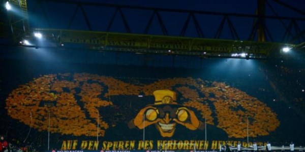 Birbirinden güzel tribün şovları