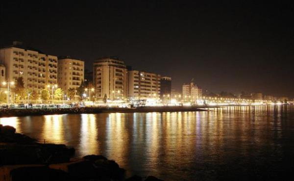 Büyük Britanya Asgari ücret: 19,833 Dolar (Yıllık)