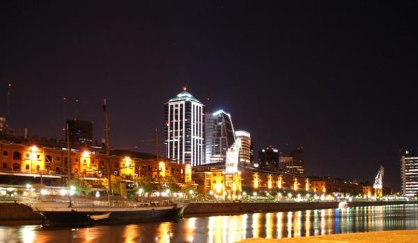 Arjantin Asgari ücret: 9,094 Dolar (Yıllık)