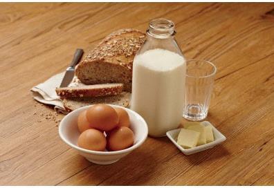 Peygamber Efendimiz, koyun sütü de içerlerdi; fakat koyun sütü ağır olduğu için bir miktar su karıştırırlardı.