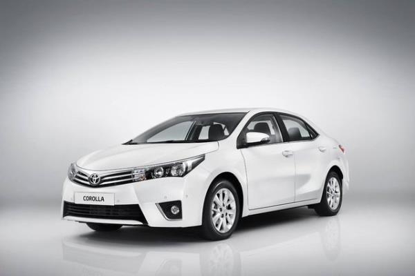 TOYOTA<br>  Toyota Eylül 2015 kampanyasıyla, Toyota Corolla 57.500 TL’den başlayan fiyatlarla, 900 TL taksitle, taksitlere 2016 yılı Nisan ayında başlama fırsatı ile Toyota yetkili satıcılarında müşterilerinin beğenisine sunuluyor.