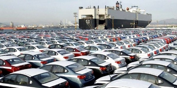 Otomobilde rekabet; 2015 bitmeden 8 bin lira indirim!