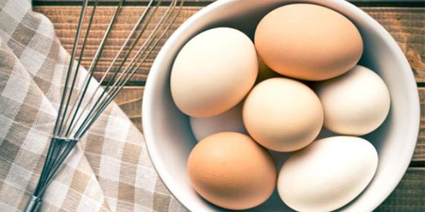 Beyaz ve kahverengi yumurta arasındaki fark nedir?