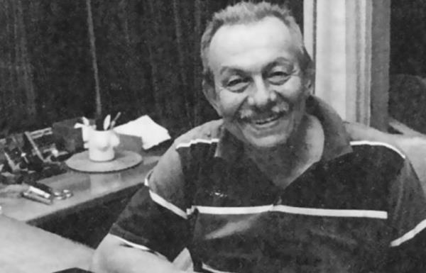 Trk basn dnyas ve edebiyatnn duayen ismi etin Altan, tedavi grd hastanede hayatn kaybetti.