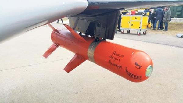 Milli HA'nn kanatlarna taklan 37.5 kg arlnda olan lazer gdml iki fze 16 bin feet (yaklak 5 bin metre) irtifada, 8 kilometre uzaklkta atelenerek hedefi yzde 100 isabetle vurdu.