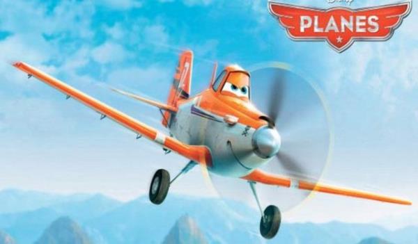 <p><b>Uaklar Planes (2013) </b></p>  Cars ekibinin gkyzyle ilgili bir animasyon hazrladn duyunca, nasl bir i karacaklarn merak ettim ve aratrdm. Senaryoya gre tek pervaneli, 680 beygir gcndeki kasaba ua Dusty, baarl bir akrobasi ua olmak ister. Ancak akrobasi uaklarnn ne tasarmna ne de cesaretine sahiptir. Donanma ua Skipper'dan yardm alan Dusty, ampiyon uak Ripslinger'la yarabilecek dzeye gelmek iin eitilir. Planes'in galas, 3 Austos?ta dnyann en byk havaclk festivali EAA AirVenture Oshkosh'ta yapld. Dusty'yi Mustafa Sandal'n seslendirdii film, lkemizde 23 Austos'ta vizyona girecek.  <p><b>IMDB Notu: Henz deerlendirilmedi.</b></p>