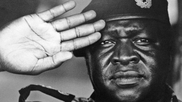 di Amin<p>    Hkmdarlk Sresi:1971-1979<p>  General Amin, 8 yllk hkmdarl dneminde Uganda'da yaklak 300 bin sivil halk katletti.