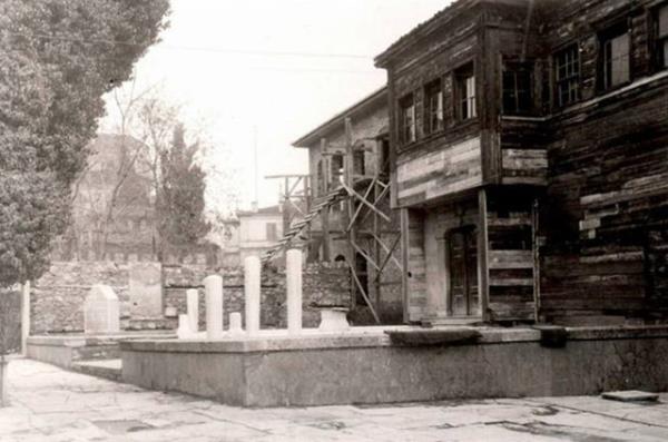 Galata Mevlevihanesi