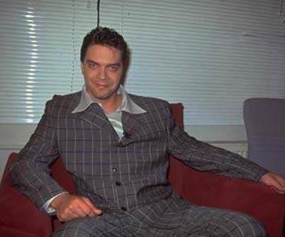 nce sesiyle milyonlarn kalbini fethetti, sonra grntsyle.