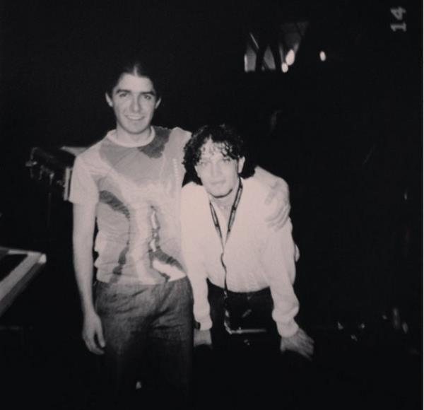 Ekranlarda ska grdmz nllerin ncesi ve sonrasndaki farkllklar grenleri artyor. te nllerin eski halleri...  <br>  Gen kzlarn sevgili Murat Boz, Instagram hesabndan paylat fotorafla hayranlarn artt.