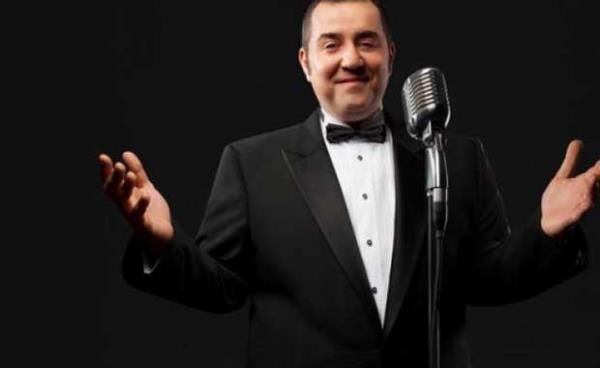 Ata Demirer  <br>  Ata Demirer de son yllarda oynad komedi filmleri ile adndan sz ettiriyor.