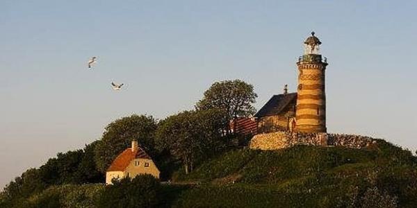 Danimarka-�sve� s�n�r�. Bu deniz feneri asl�nda Danimarka ve �sve� aras�ndaki bir s�n�r kap�s�