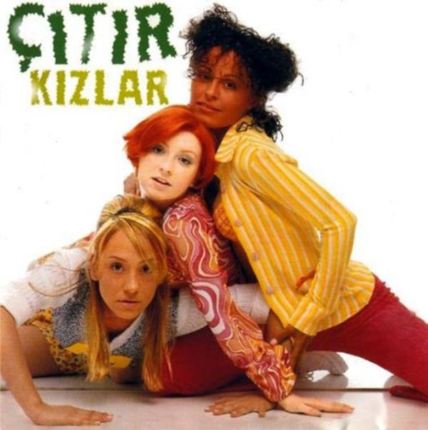 90'larda gndeme bomba gibi den yerli Spice Girls olarak anlan tr Kzlar imdi ne yapyor?