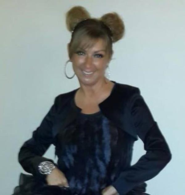 Serap Trk: Sihirli Pabular Bale Okulu mezunlarndan olan Trk, kariyerine bale retmenliiyle devam ediyor.