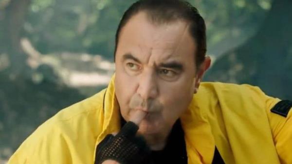 Yllar nce yapt televizyon programyla adndan ska sz ettiren Sadettin Teksoy bir sredir ekranlardan uzakt.