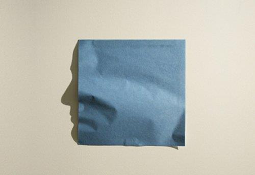 Japon sanat Kumi Yamashita eserlerinde eitli objelerden ve ktan faydalanarak 'glge sanat' yapyor.