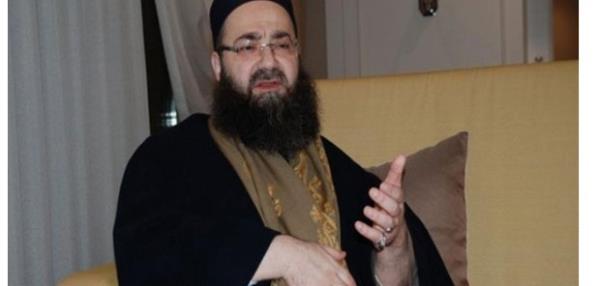 Ya adama diyorum ki; Neden namaz klmyorsun ? Diyorki; Daha dnmyorum. Ana! Sanki adama evlenme teklifi ettik.