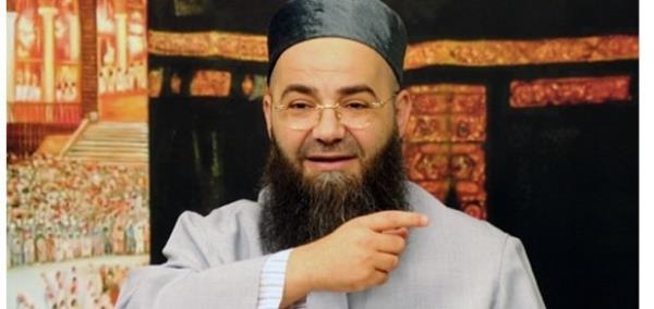 Mandalara israf olmuyor da bana m oluyor? ( yzme havuzu yaptrmak isteyen bir hocaya cevab)