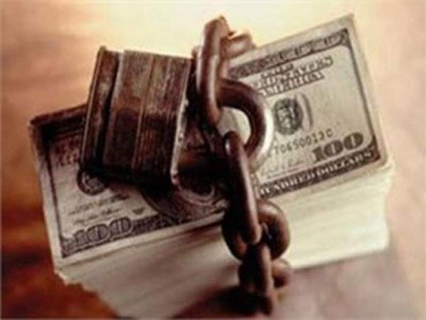 Teminat gsterdii irket, Mullins&#8217;i dava etti ve 154,000 dolar kazand ama hibir ey alamad; nk Mullins&#8217;in elinde tek bir cent bile kalmamt.