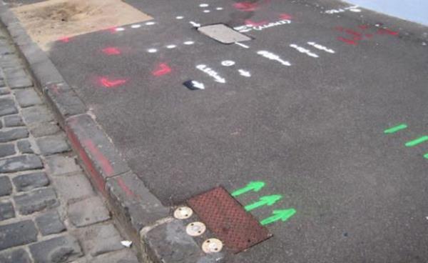 Bylece kiiler, bakalarna bilgi vermeden, cinsel yolla bulaan bir hastalklar olduunu kendi profillerinde aklam oluyor.