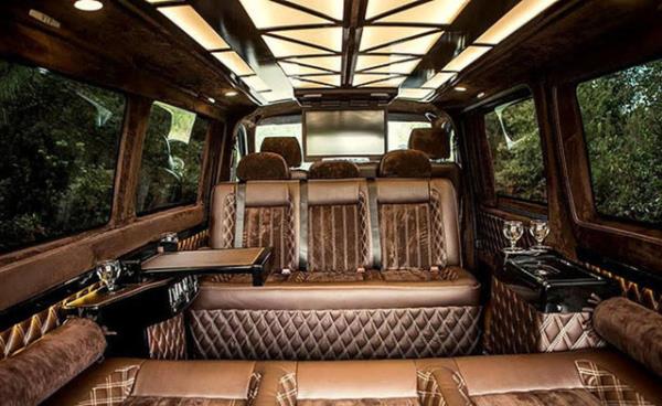 Tamamen tarz allmn dnda modifiye yapan Haha satt aralara karne oluturarak, sat sonras mterilerinin olumlu yada olumsuz tepkilerini not edip 1 yl boyunca satt aralar takip ediyor.