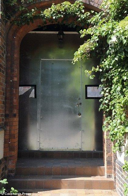 zellikleri neredeyse kaybolmaya yz tutan kona alacak ailenin iyi bir restorasyon ve salamlatrma almasyla evi yeniden eski haline getirmesi bekleniyor.