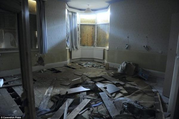 1880 ylnda Mobberley'de dnyaya gelen George Mallory'nin 10 odal evi, Mallory Everest'te kaybolduktan sonraki yllarda harabeye dnd.