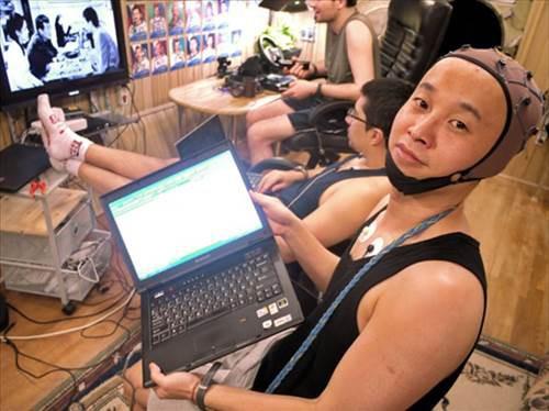 Bu amala harekete geen bilim adamlar yolculuk iin bir mn hazrlna giriti bile. 6 ya da 8 kiilik bir astronot grubuna gre planlanan mnnn yolcular salkl ve mutlu tutmas amalanyor.