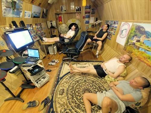 Vejetaryen diyet paketlerine belirli oranlarda protein eklenerek astronotlarn bu eksikleri giderilmeye allacak.