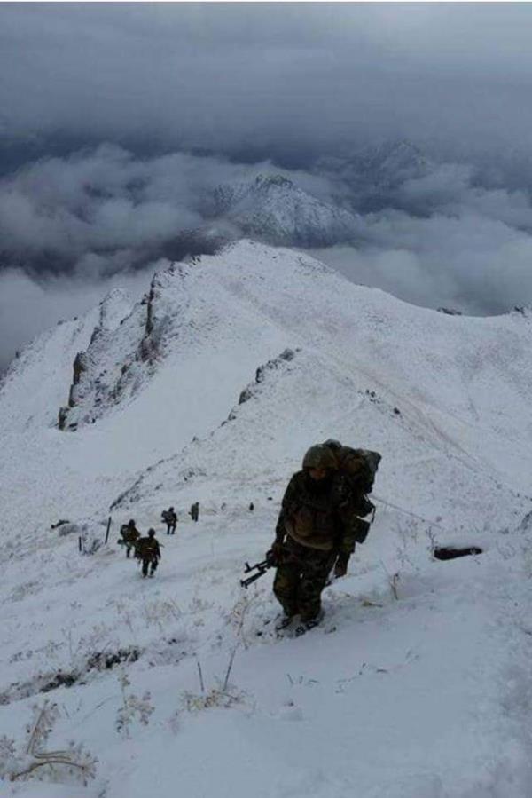 K aynn gelmesiyle birlikte youn karn yad Ar&#8217;da Mehmetik, blc rgtn tuzana dmemek iin blgede geni gvenlik nlemi ald. Gece-gndz ve scak-souk demeden vatan iin grev yapan Mehmetik&#8217;in PKK&#8217;nn yan sra zorlu hava artlarna kar da yapt mcadele gurur veriyor.