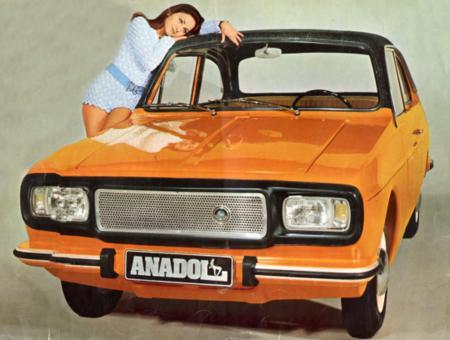 Trkiye&#8217;de ilk otomobil yapm 1959 ylnda gerekleti. lk Trk otomobili de Anadol markasyla 1966 ylnda satlp kullanlmaya baland. Bundan nce &#8216;Devrim&#8217; adl bir otomobil, Eskiehir&#8217;de yaplsa da denenip retiminden vazgeildi