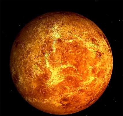 Vens'te 1 Gn, 1 Yldan Daha Uzundur. Vens'n kendi etrafnda 1 tur dnmesi Dnya zaman lsyle tam 243 gn srer.  Gne etrafnda 1 tur dnmesi ise 224.7 gn...