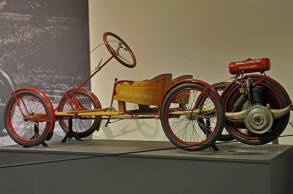 1920 Briggs and Stratton Flyer