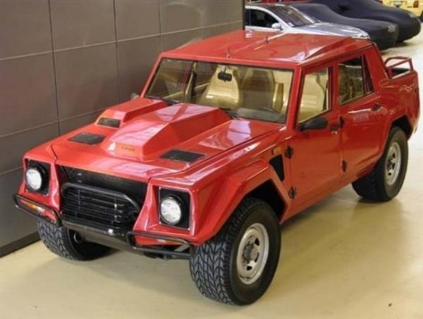 1986 Lamborghini LM002