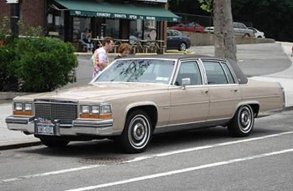 1981 Cadillac Fleetwood V-8-6-4