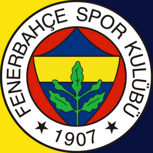 Bir sezonda - En ok gol atan takm: 1962-1963 sezonunda 2 aamal ligde 42 mata 105 gol atan Galatasaray ile 1988-1989 sezonunda 36 mata 103 gol atan Fenerbahe.