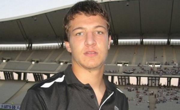 Lig tarihinde - Gol atan en gen futbolcu: Beikta formasyla Batuhan Karadeniz. (2007-2008 sezonunda, 25 Austos 2007 tarihindeki Gaziantepspor-Beikta manda fileleri havalandran Batuhan Karadeniz, 24 Nisan 1991 doumlu)