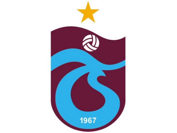 Lig tarihinde - En ok yenilen ampiyon: 1980-1981 sezonunda 7 yenilgiyle Trabzonspor.