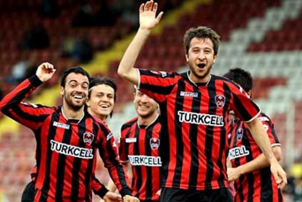 Lig tarihinde - En az gol yiyen takm: Genlerbirlii OFTA Spor (36)