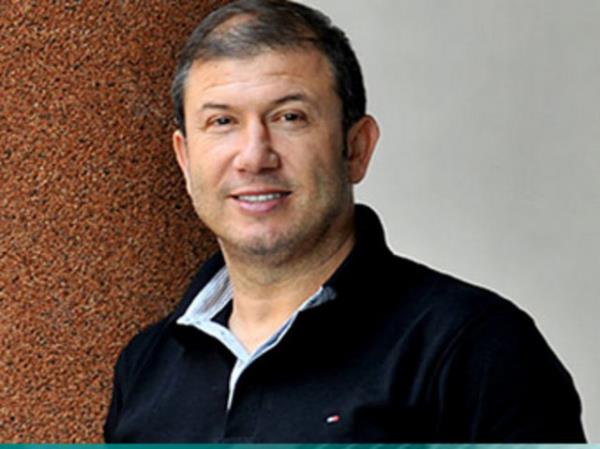 Bir sezonda- En ok gol atan futbolcu: Tanju olak (1987-1988 sezonunda 39 gol)