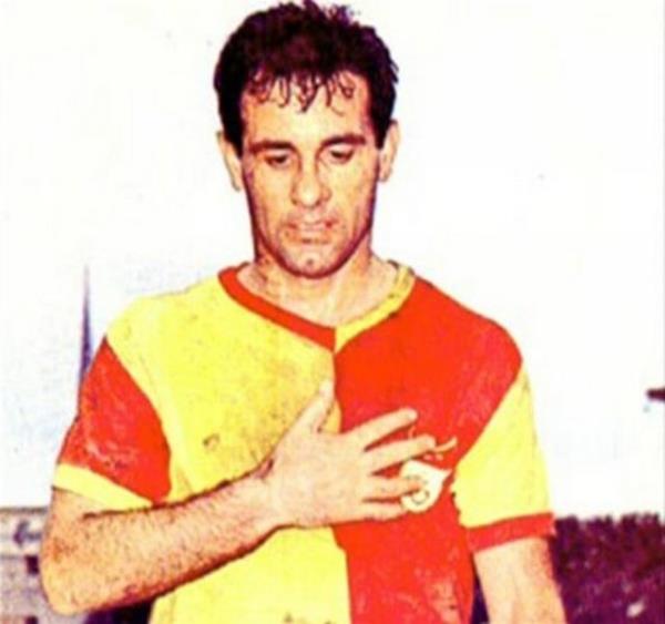 Bir sezonda- En az golle "Gol Kral" olan futbolcu: 1959 sezonunda Metin Oktay (11 Gol)