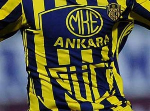 Lig tarihinde - st ste en ok yenilen takm: 2011-2012 sezonunda Ankaragc (15 ma, 20-34. haftalar aras)